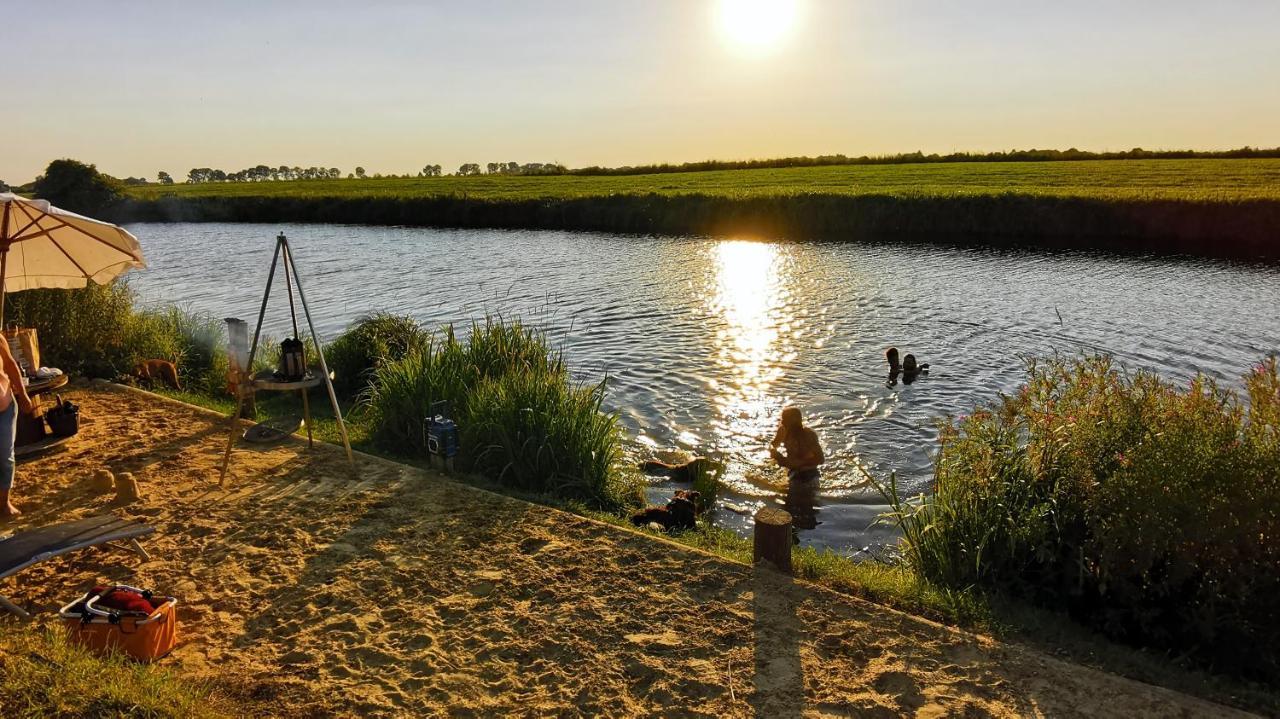 Appartement Im Stall "Lune River Ranch" Loxstedt 外观 照片